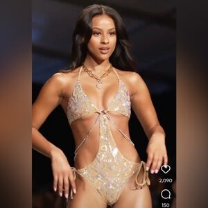 Beach Bunny Marquise Monokini